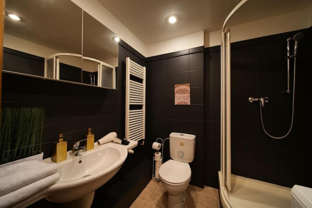 Exclusive 2 Floor Design Praha